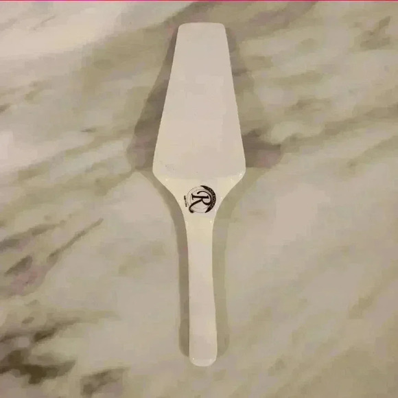 Vintage Classic Gold Fine Porcelain Cake Plate and Server With Box - Picture 6 of 8